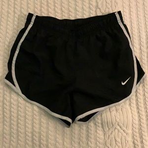 🤩$5 Sale!🤩 Girls Nike Dri-Fit Shorts